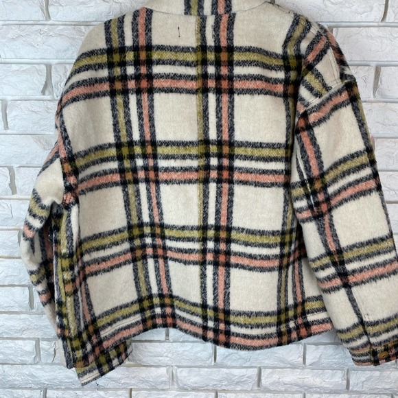 Bagatelle Checkered Teddy Jacket in Cream, Pink, and Black - Picture 7 of 8